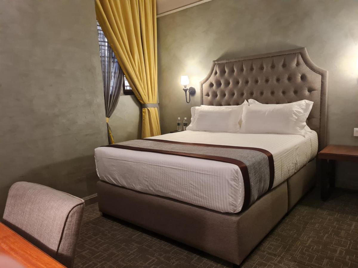 1969 Business Suites @ Ipoh Garden Экстерьер фото