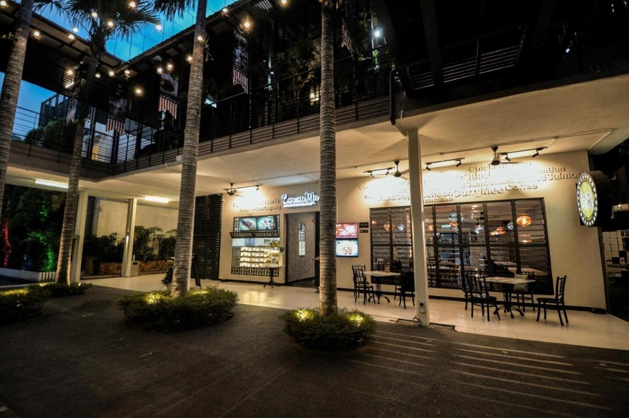 1969 Business Suites @ Ipoh Garden Экстерьер фото