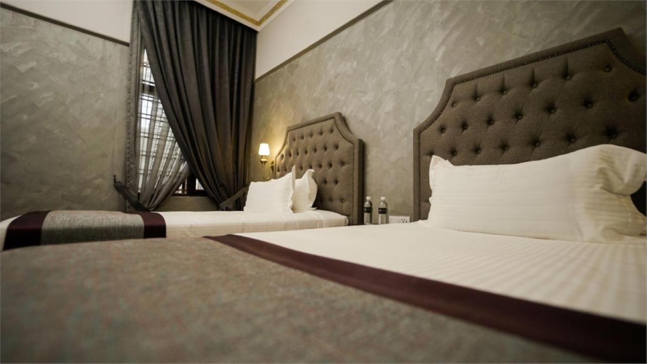 1969 Business Suites @ Ipoh Garden Экстерьер фото